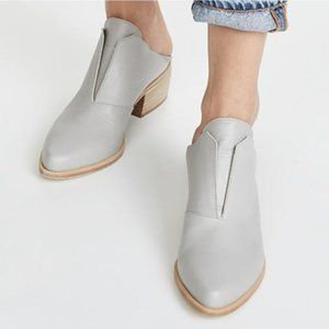 LD Tuttle Gray The River Ankle Boots
